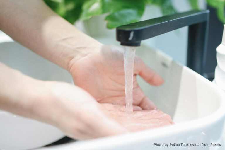 eco-friendly plumbing tips, water-saving techniques, sustainable plumbing, eco-conscious home, reducing water usage, cost-effective plumbing solutions